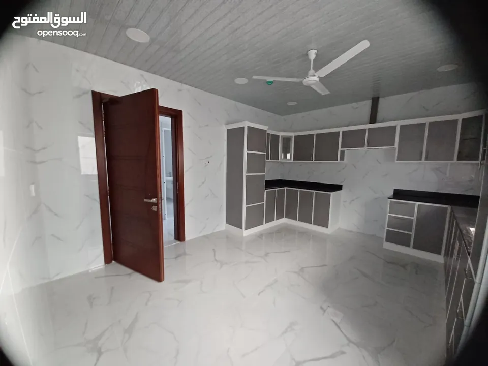 falt for sale in hidd(5bhk,231sqm,79k) شقة للبيع في الحد دور كامل