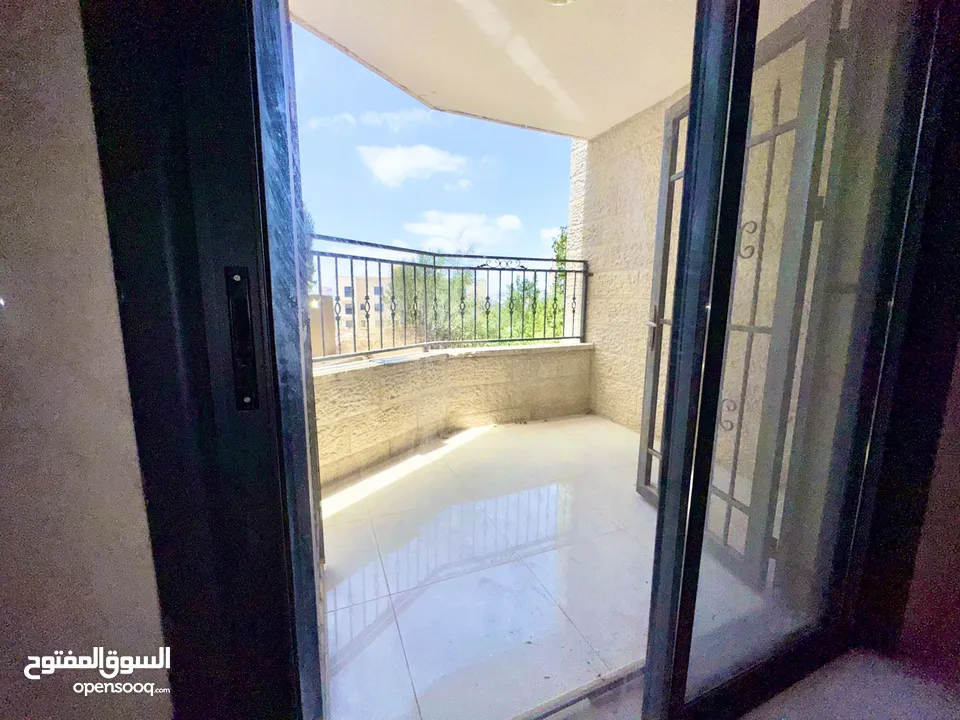 شقة لليع خلف البيت الانجيلي