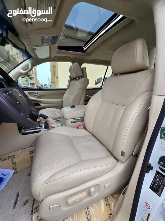 Lexus LX570 GCC V8 2014 Price  115,000 AEd