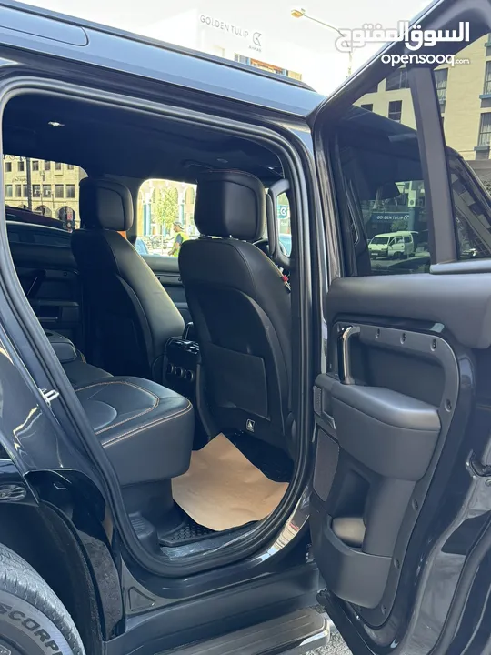 الصقر الأسود لتأجير السيارات لاند روفر ديفندر اعلى مواصفات2023 للأيجار Land Rover defender X dynamic