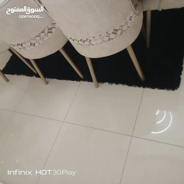 سجاد اسود شاغي نوعيه رااائعة وعملي جداااااااا السعر للسجادتين