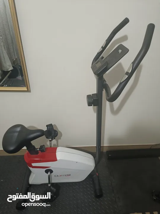 Gym Machine and Exercise Cycle