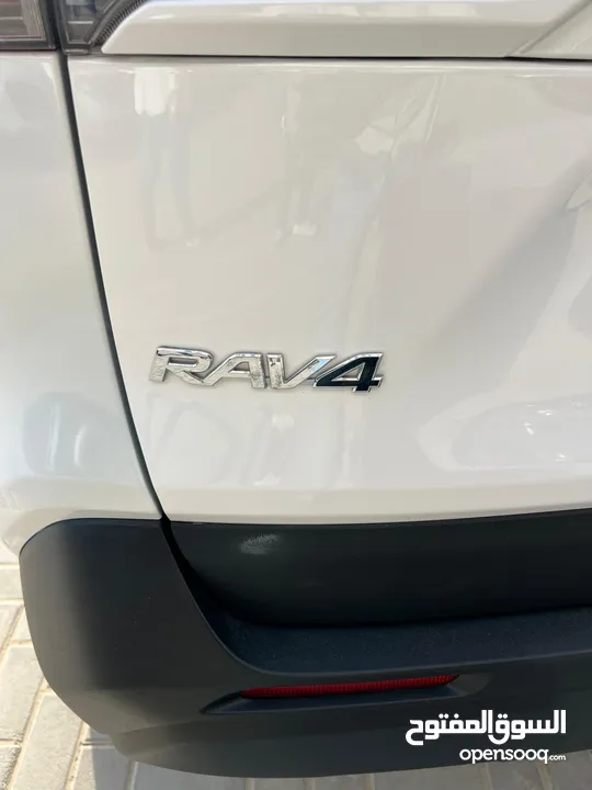 Toyota Rav4 2021 good condition  تويتا راف فور 2021 بحالة ممتازة