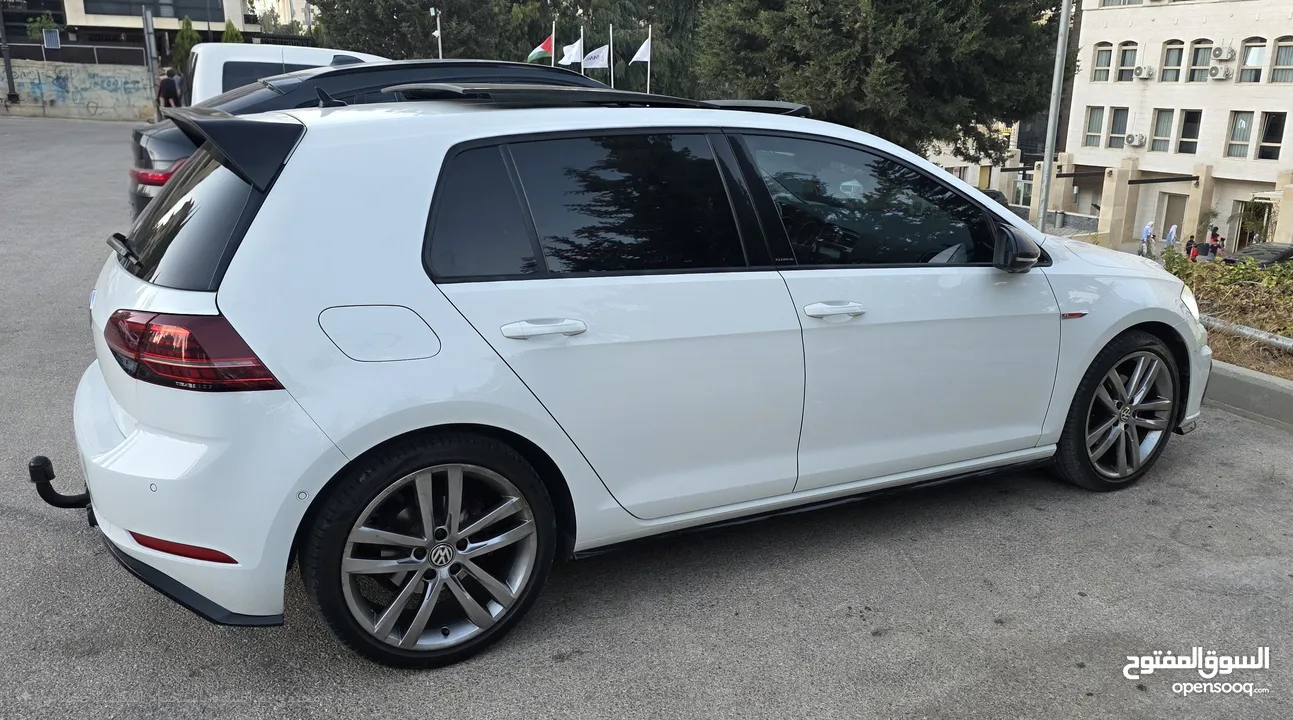 Golf R Line (MK 7.5) موديل 2019 محرك 1500 CC