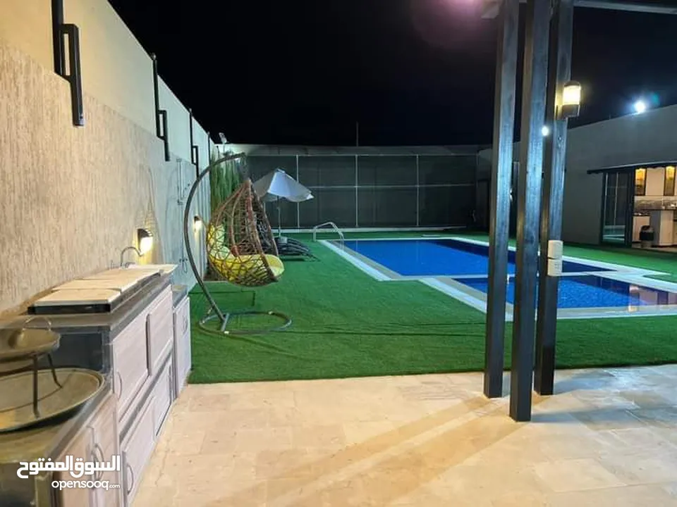 giving city مدينة تظم مجموعه شاليهات فخمه  اهلا وسهلا بالجميع  شاليه حجم صغير  شاليه كبير مسبح اطفال