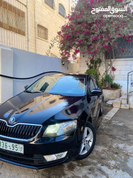 سكودا اوكتافيا  2014