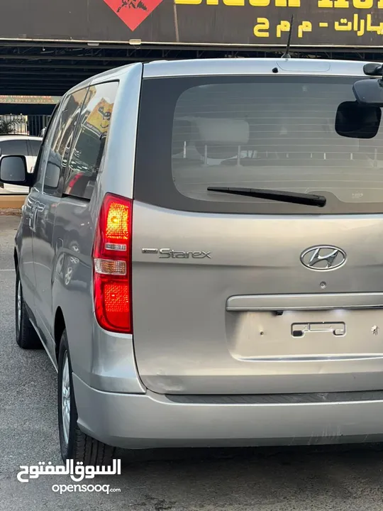 HYUNDAI   H1   2019