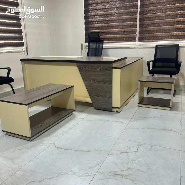 مكتب قياس 160*80 مع جانبيه وطاولة وسط خشب لامينت مستورد بسعر المصنع تفصيل جميع الموديلات جميع المقاس
