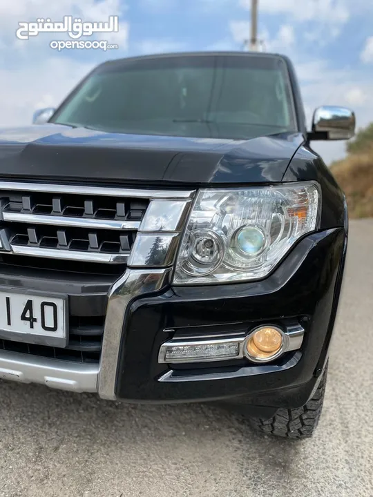 ‏Mitsubishi Pajero GLS 3.5L 2015  ميتسوبيشي باجيرو  4*4 2015 للبيع