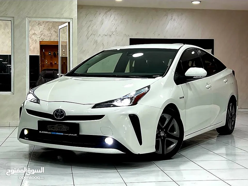 Toyota Prius Persona 2019 وارد اوروبي