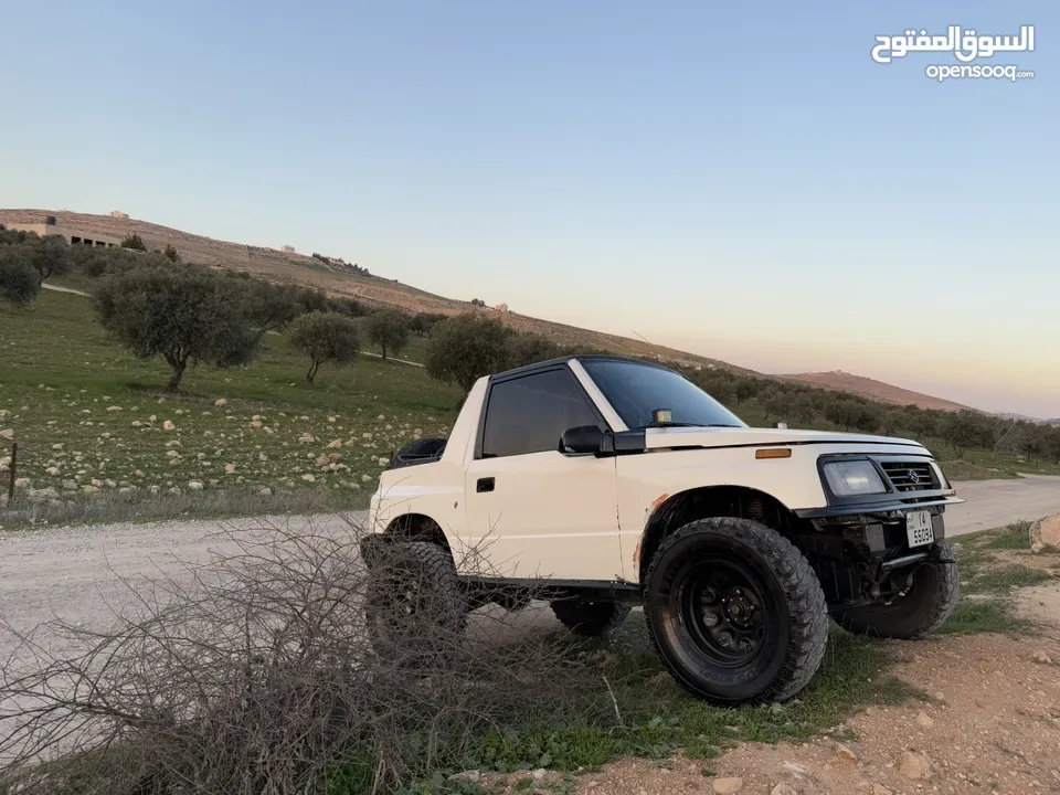 سوزكي فيتارا 1990 كشف