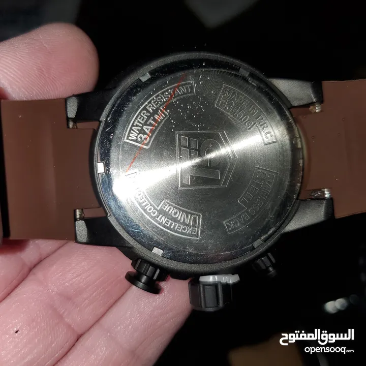 ساعه T5  الفاخره كستك ربر