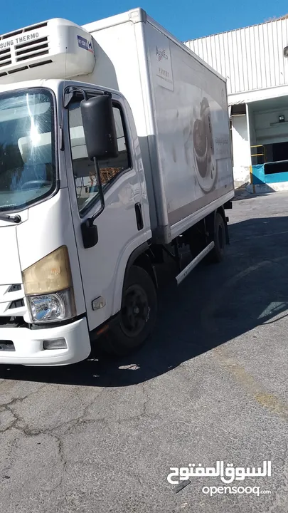 ISUZU NPR 2019