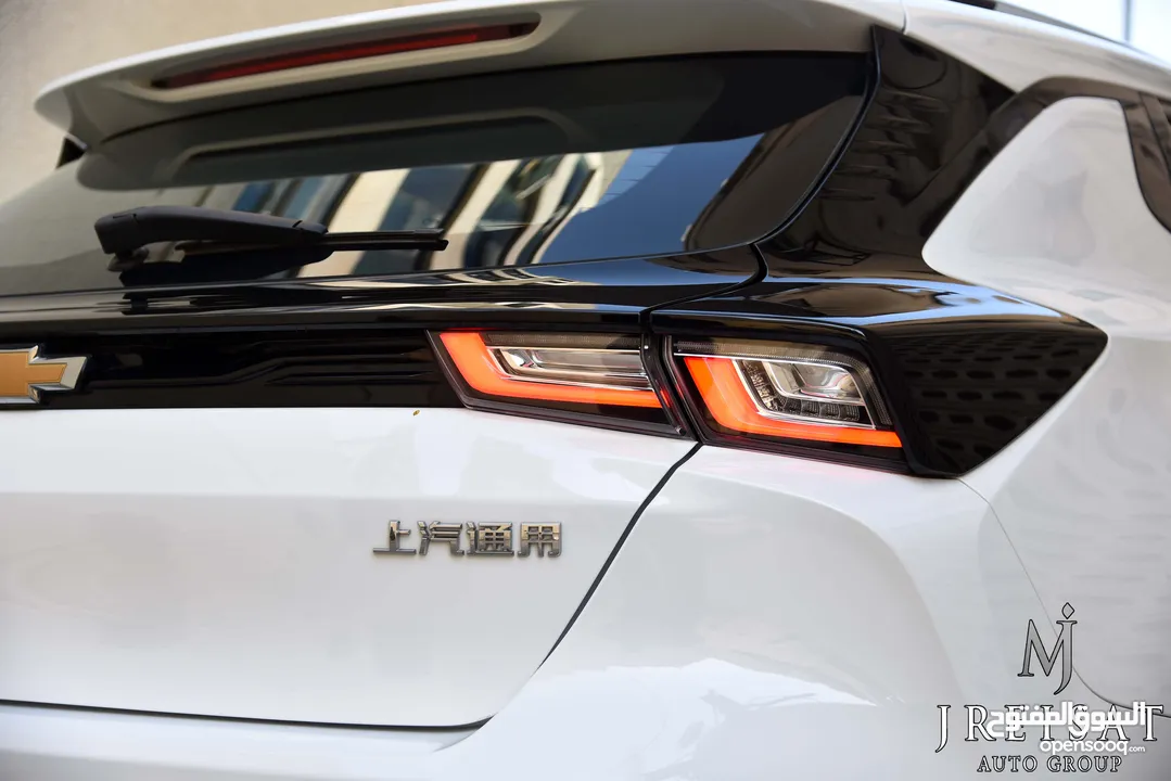 شيفرولية مينلو كهربائية بالكامل متوفر باللونين سلفر بلو وابيض 2023 Chevrolet Menlo EV