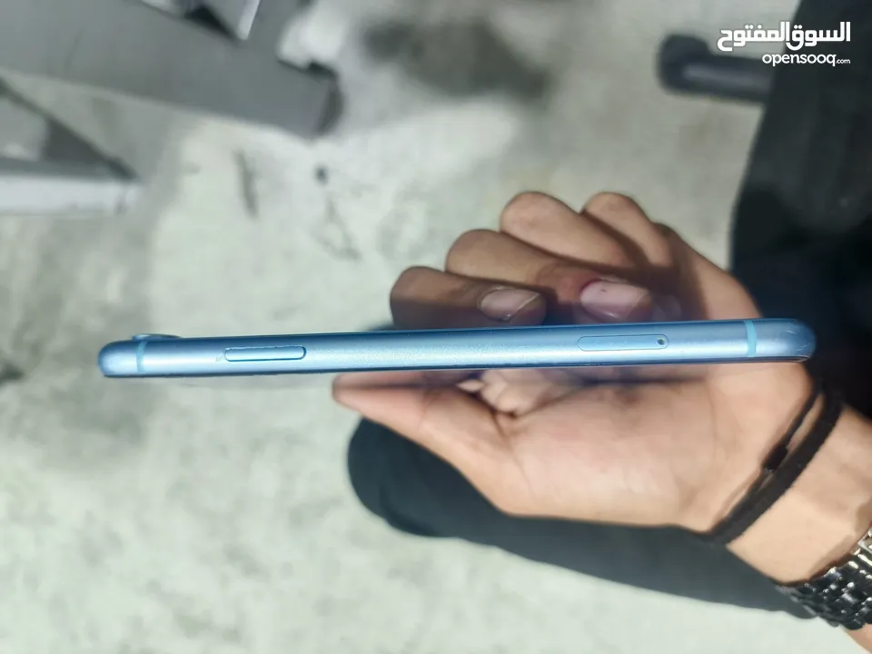 ايفون XR وكاله