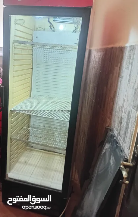 تلاجة عرض باب واحد للبيع بسعر مناسب