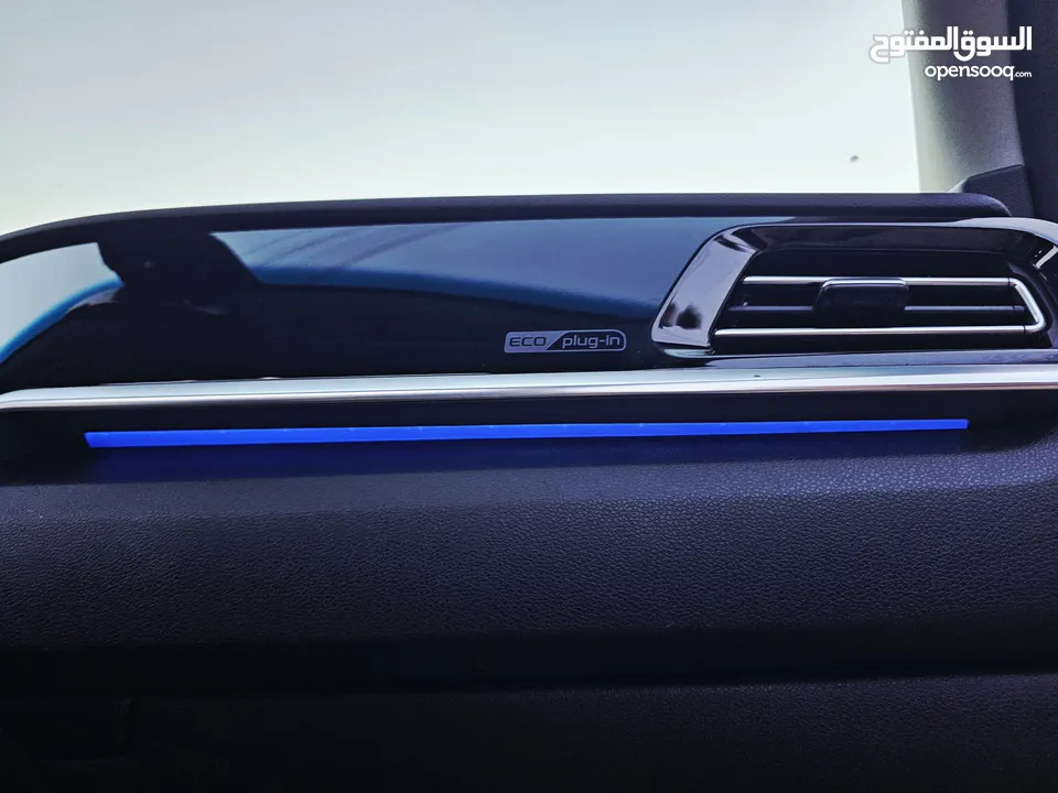 نيرو هايبرد 2022 Plug-in اعلى صنف مع فتحه فحص كامل كلين تايتل بسعر مغري جدا