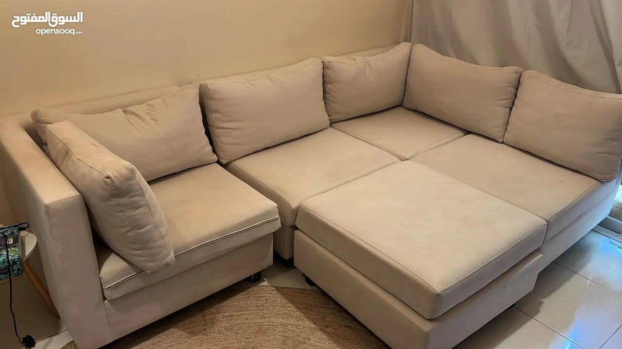 استعمال ممتاااااااااز كنبة في حالة جيدة جداااا فقطdrhm 830      Excellent use sofa,  brand new