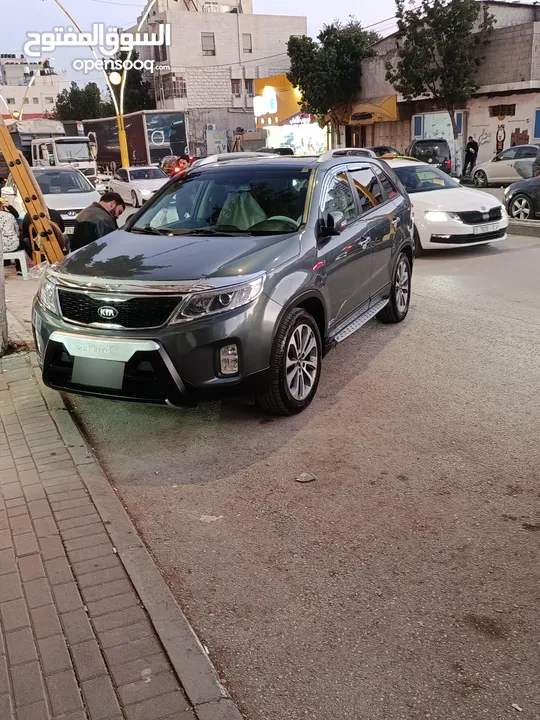 جب كيا سرينتو فل الفل