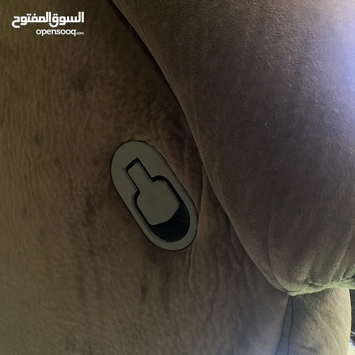 كرسي ريكلاينر عدد 2