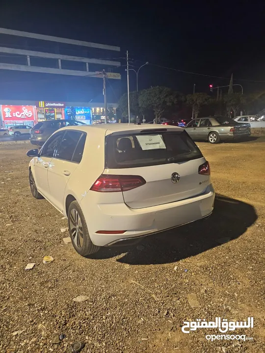 e-golf 2019 اي جولف لون الأبيض مستعمل للبيع