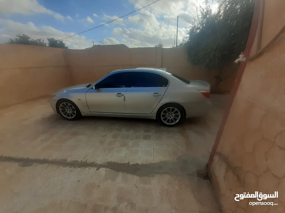 BMW e60 528