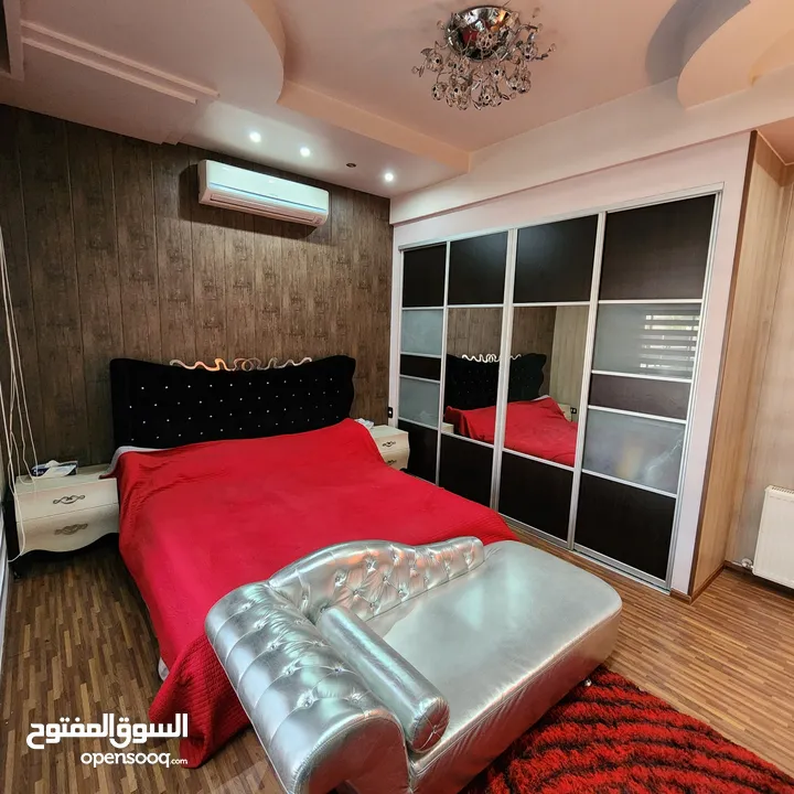 شقة مفروشة فخمة  في منطقة خلدا للبيع