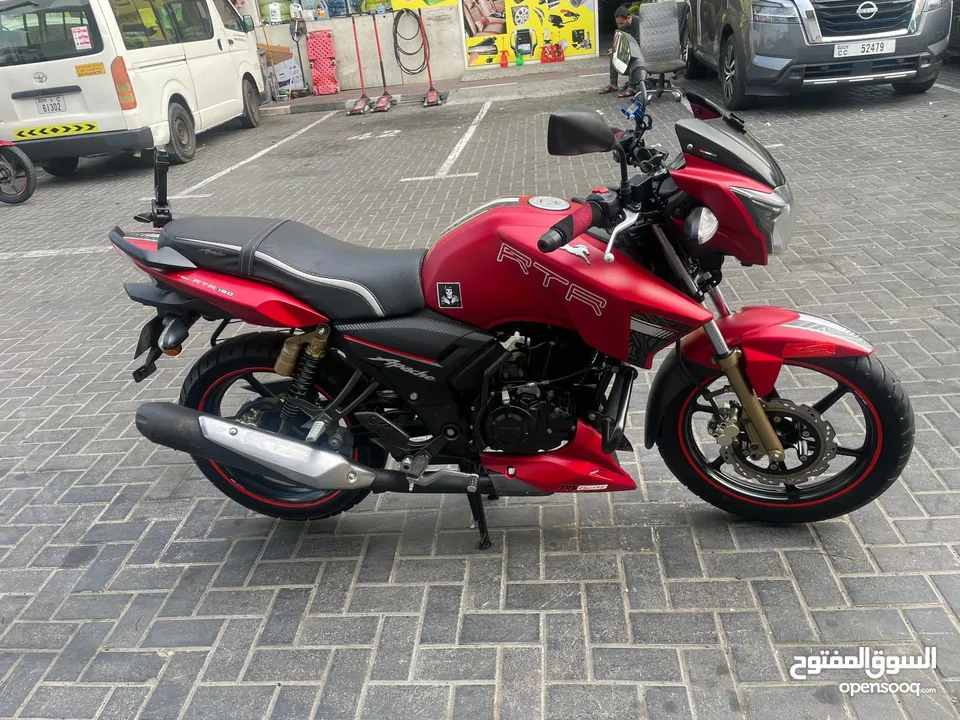 Appache 180cc red color TVS racing 2022 model.