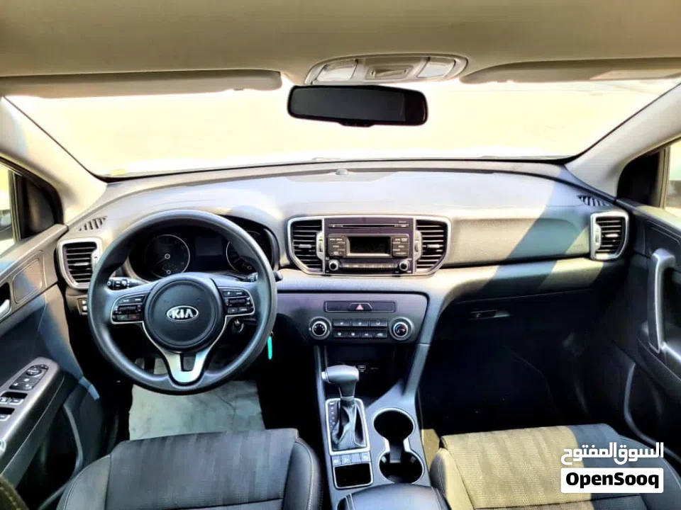 KIA SPORATGE MODEL 2018 SINGLE OWNER WELL MAINTAINED SUV FOR SALE