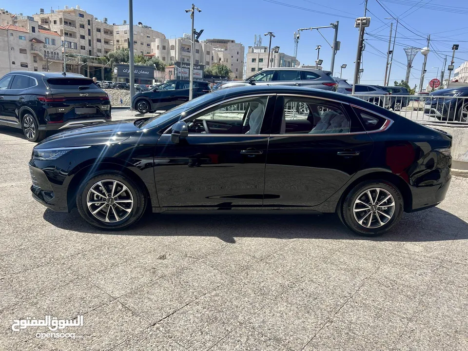 2024 BYD Destroyer 05 DM-I Plug-in Hybrid