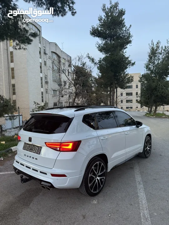 CUPRA 300HP 4*4