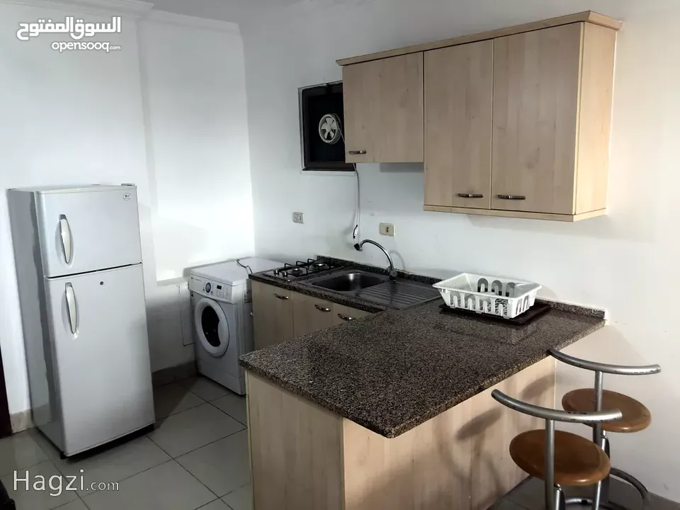 شقة مفروشة للإيجار 90م2 ( Property 15970 )