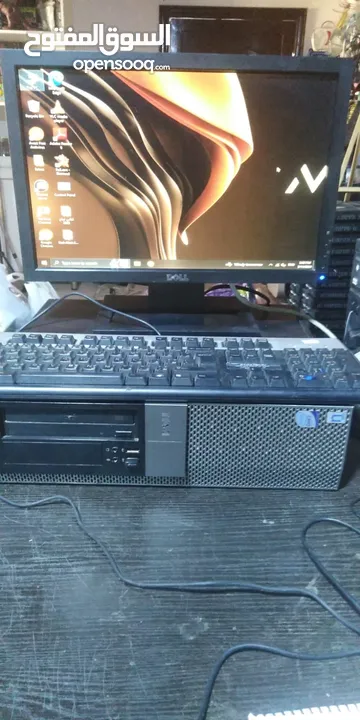 كمبيوتر مكتبي للبيع