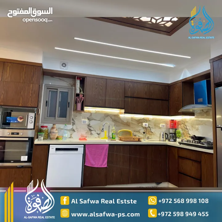 روف مميز سوبر ديلوكس بمساحه واسعه ومريح جدا و مميز جدا للسكن