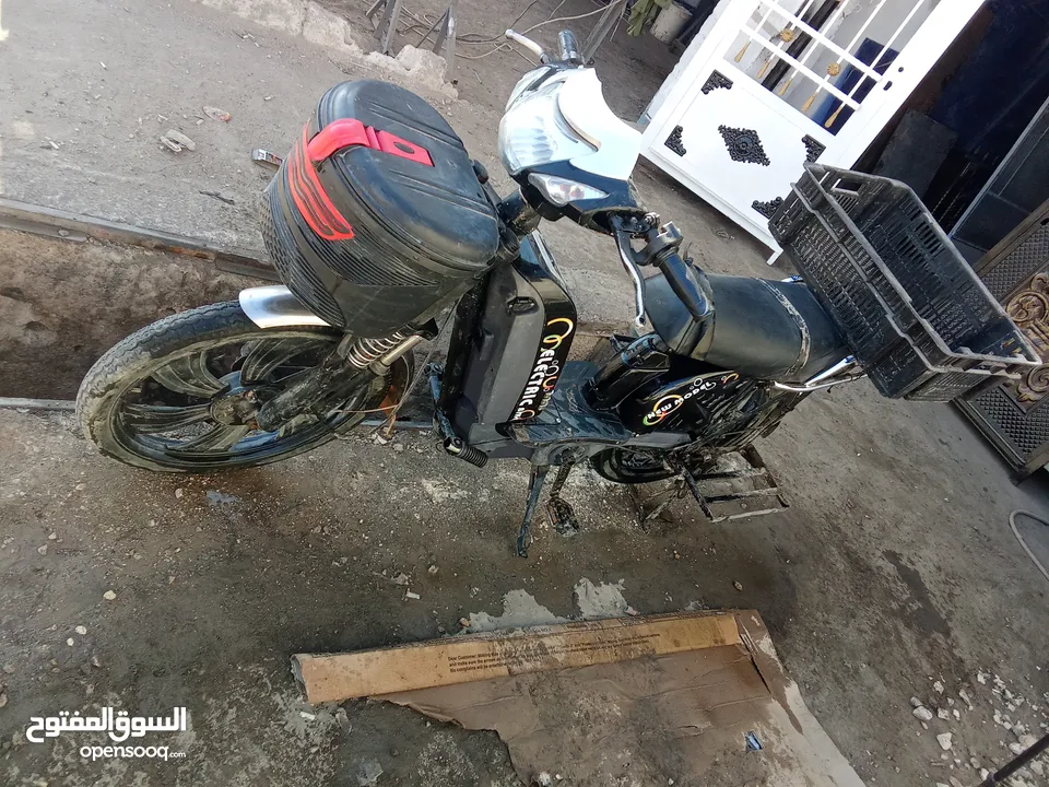 دراجه كهربائيه