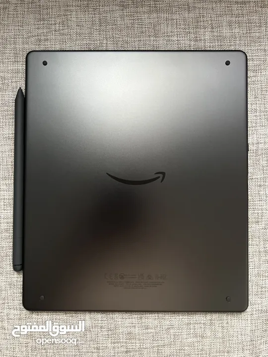 Kindle scribe 16GB + premium pen + cover in mint condition جهاز كيندل سكرايب مع قلم وجراب