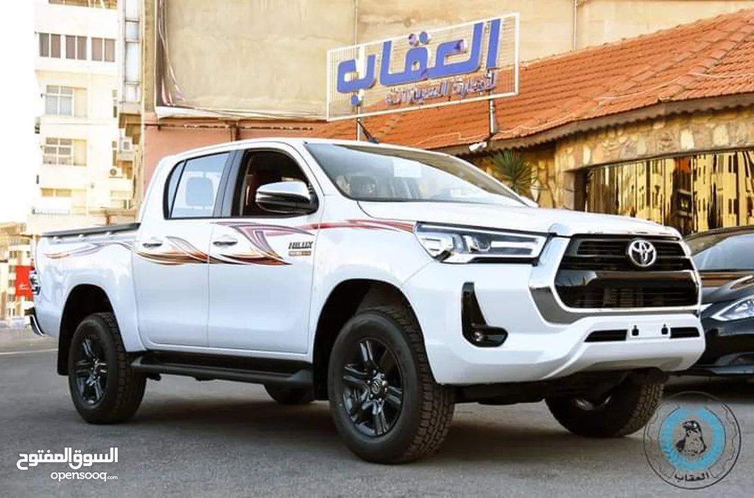 لون لؤلؤي اطارات ألمنيوم 17 آنش Toyota Hilux 2023