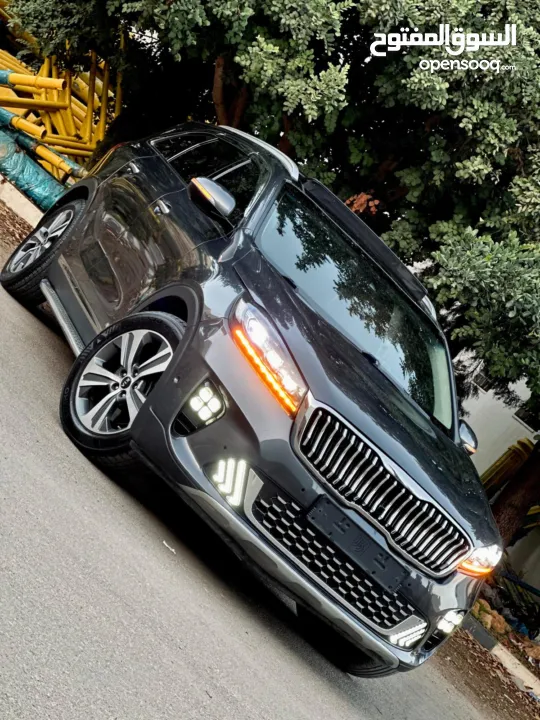 كيا سورنتو فل الفل مسكر أضافات جي تي لاين بحالة الشركة لسا المميز بكل تفاصيلو وأقل سعر بسوق