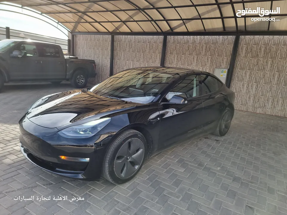تيسلا موديل 3 بلاك اديشن اصلي 2023  بسعر مغري باسم المستورد