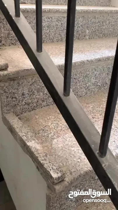 شركة العلاونة للتنظيف و التعقيم  لكافه انواع التنظيف سجاد حرامات كنب شقق فلل بيوت عمارات