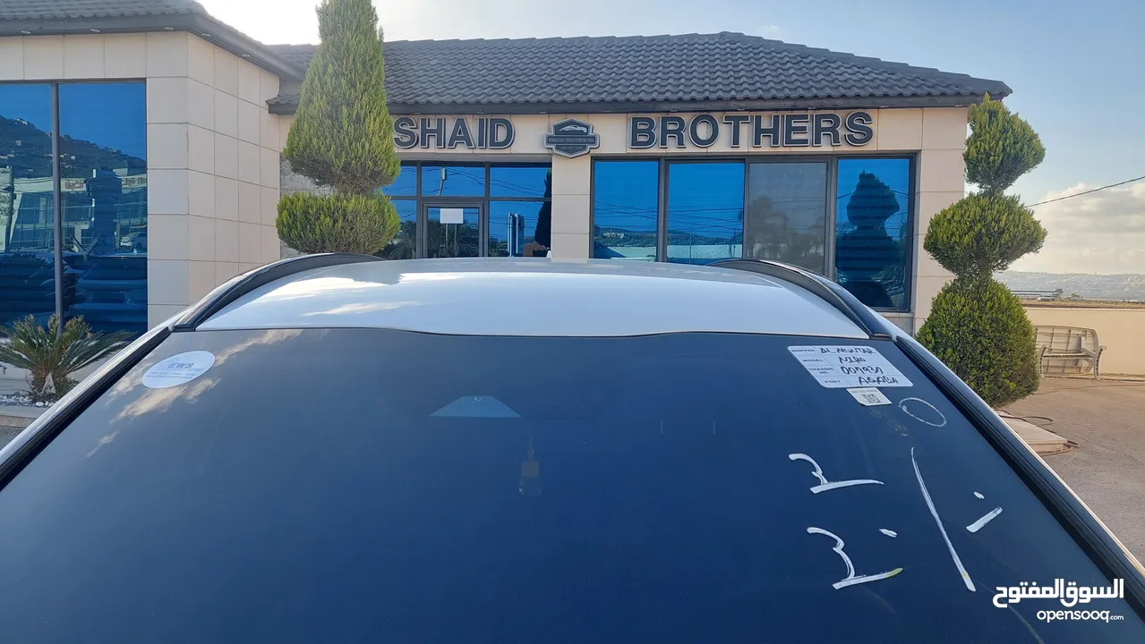 كيا نيرو هايبرد كامل الإضافات بدون فتحه سقف 2023 .