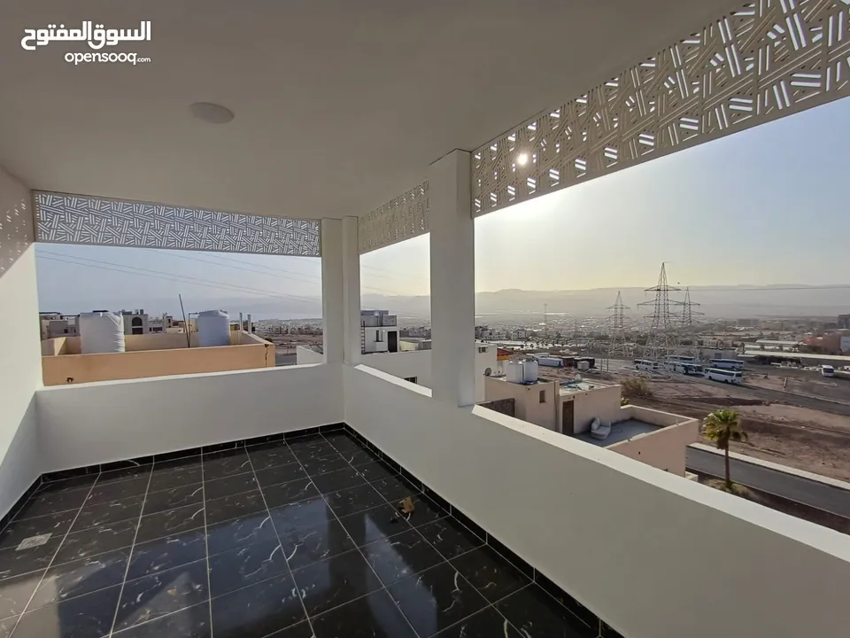 شقة فاخرة للبيع التاسعة ط3هندسي رواف 161اطلالة بحرية دائما