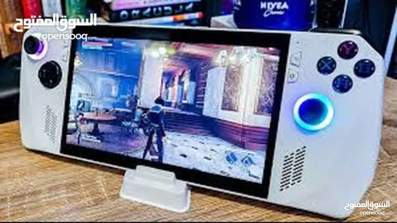 للبيع بيسي محمول rog asus ally z1 extreme نظيف جدا من الغانم ومعاه AVerMedia GC553 Live Gamer Ultra