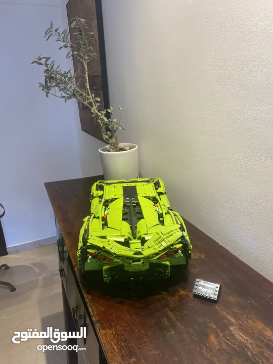Lamborghini Sián FKP 37 1:8 Ferrari Daytona SP3 - High-Detail Technic-Style Construction Model