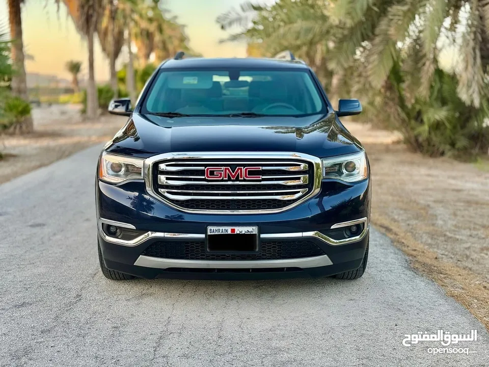 2017 GMC Acadia SLE