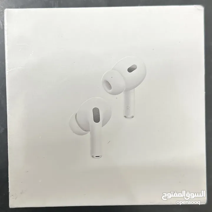 سماعات اير بودز (airpods)