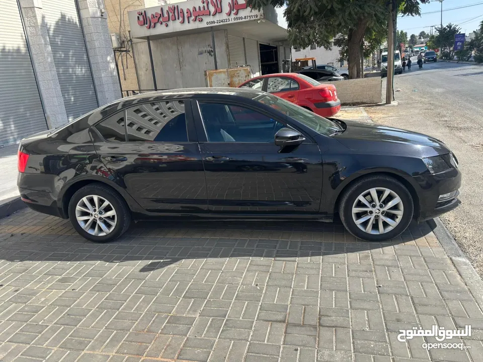 سكودا اوكتافيا 2018 صالون للبيع