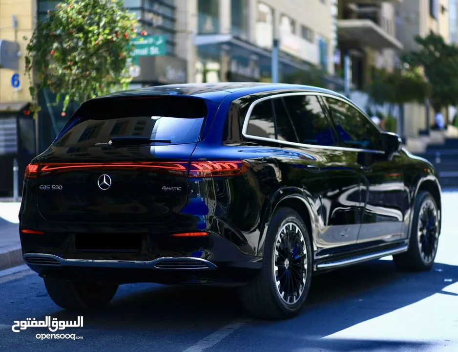 للبيع  مرسيدس MERCEDES EQS 580 SUV 4MATIC  موديل 2023  كهربائية بالكامل  7 مقاعد  فل كامل