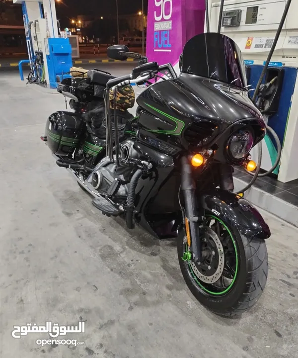 Kawasaki vaquero 1700 دراجه في قمة النظافه