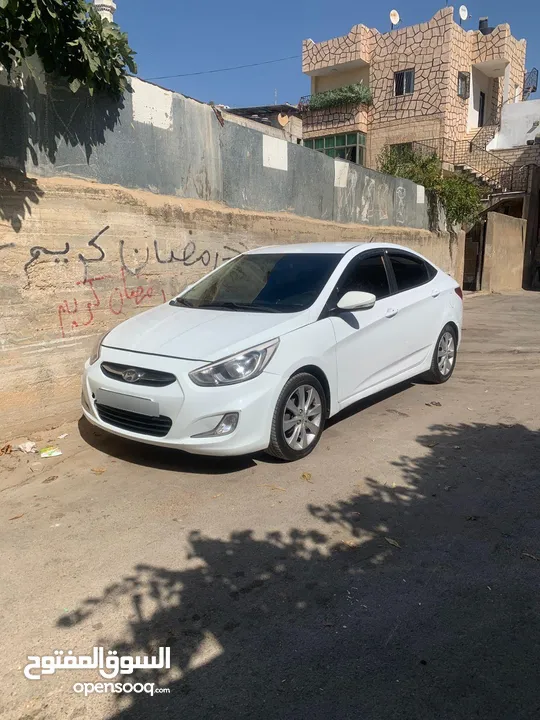 هونداي اكسنت للبيع
